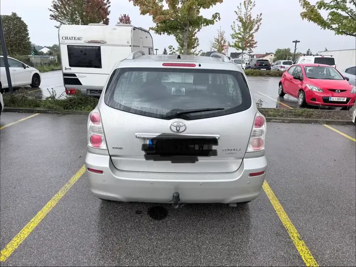 Toyota Corolla Verso 2007 photo 2