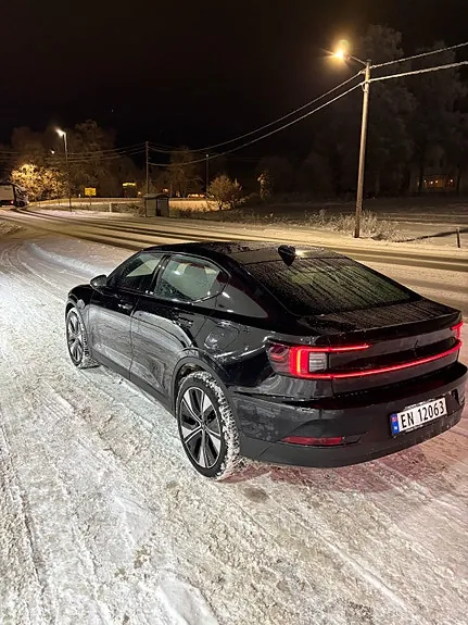 Polestar 2 2025 photo 3