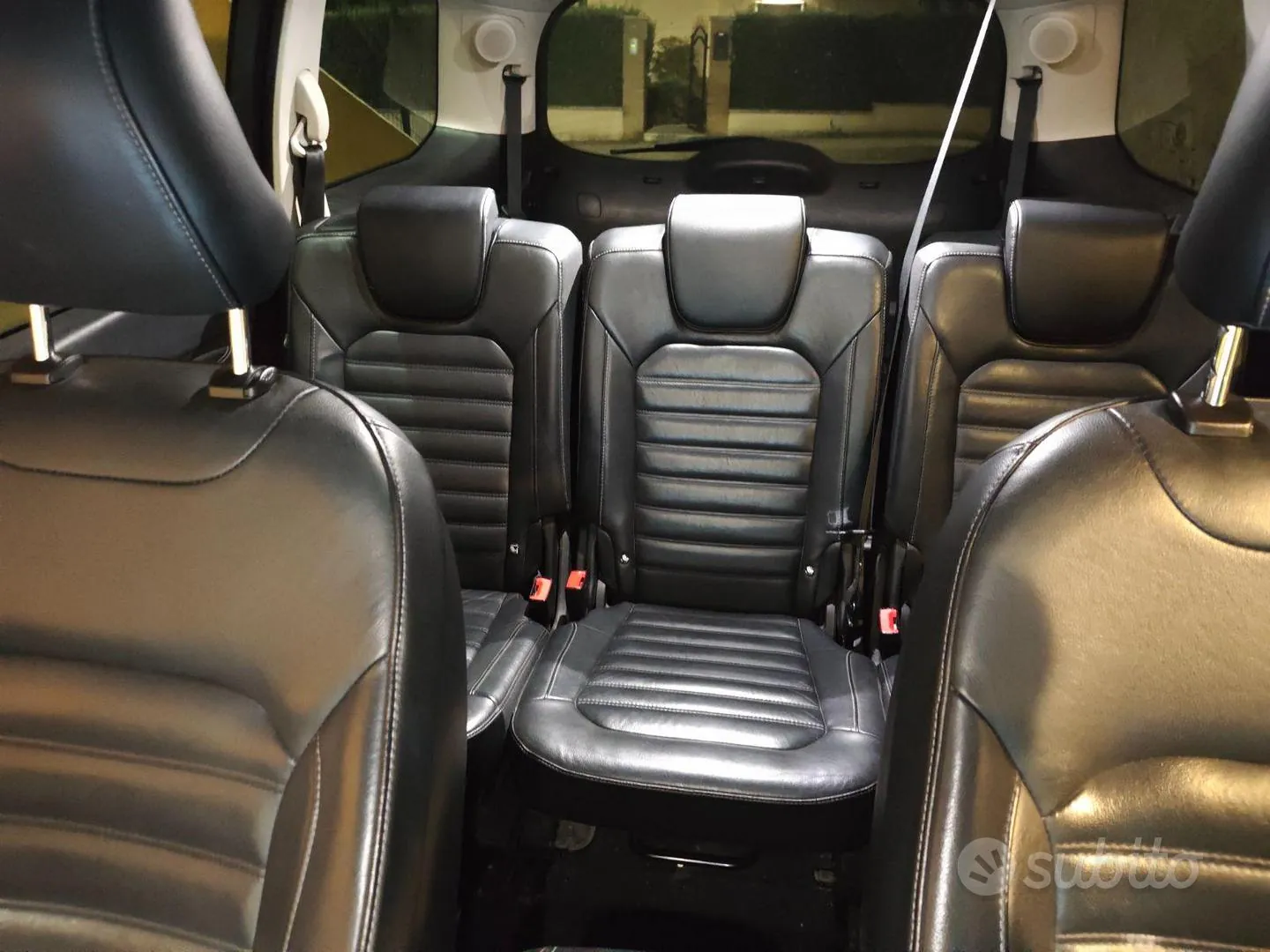 Ford Galaxy 2017 photo 5