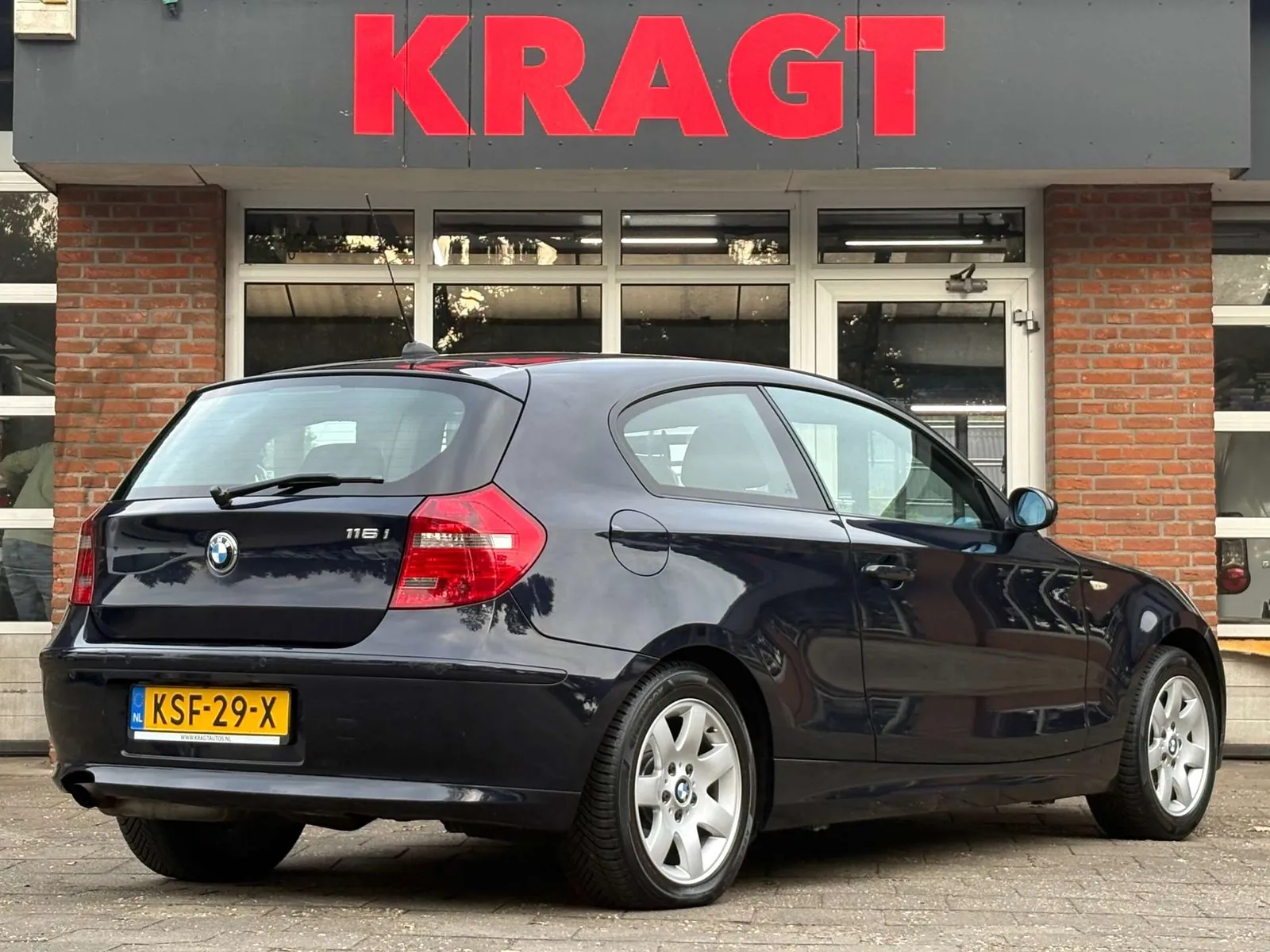 BMW 116I 2008 photo 4