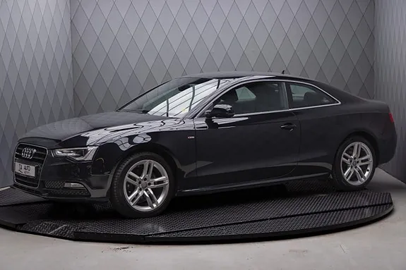 Audi A5 2014 photo 2