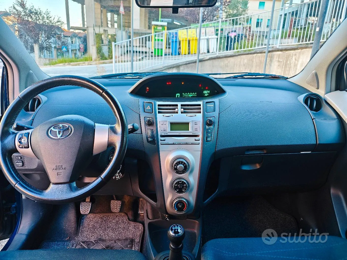 Toyota Yaris 2008 photo 4