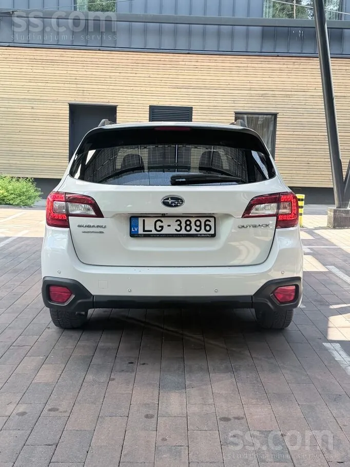 Subaru Outback 2018 photo 5