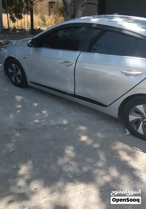 Hyundai Ioniq 2018 photo 3