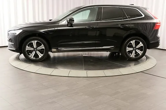 Volvo Xc60 2025 photo 2