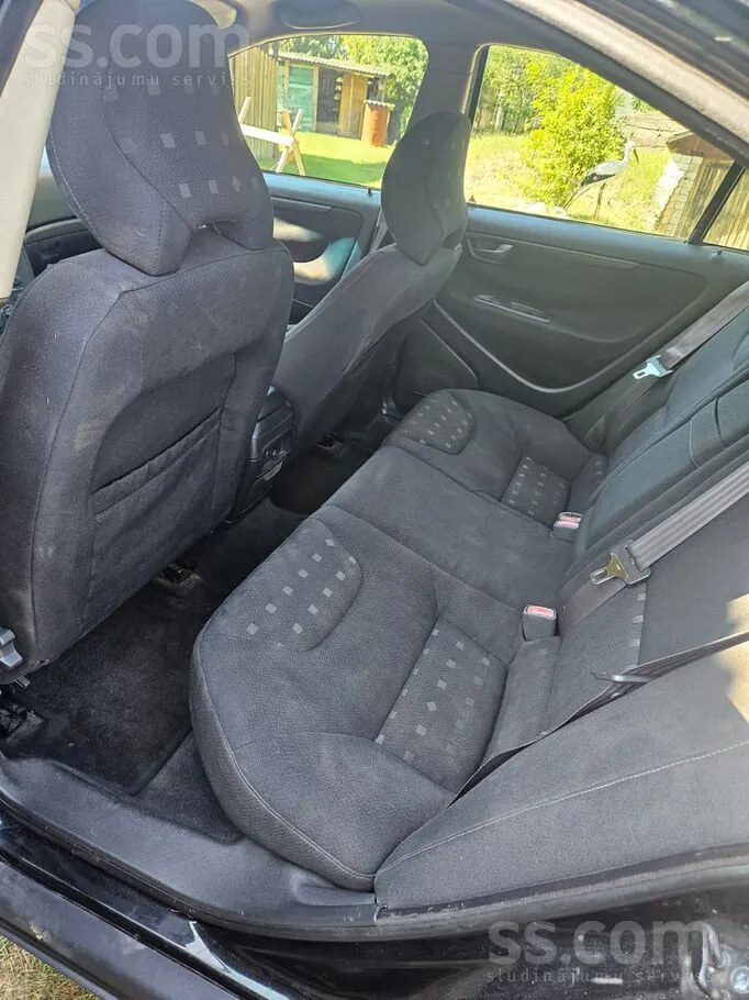 Volvo S60 2001 photo 2