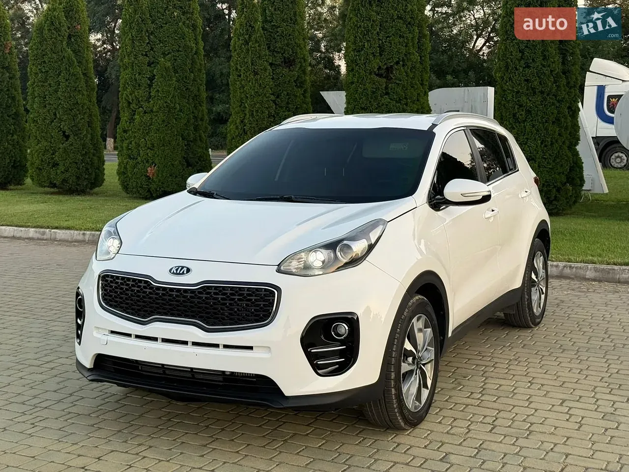 Kia Sportage 2018 photo 2