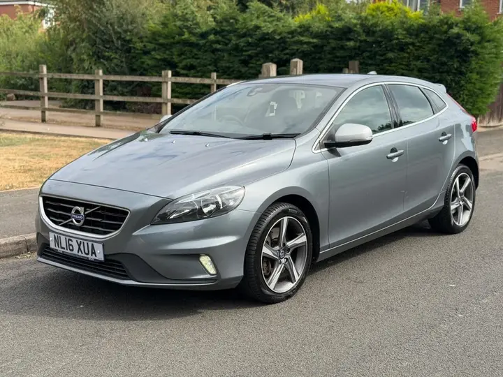 Volvo V40 2016 photo 3