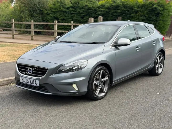 Volvo V40 2016 photo 4