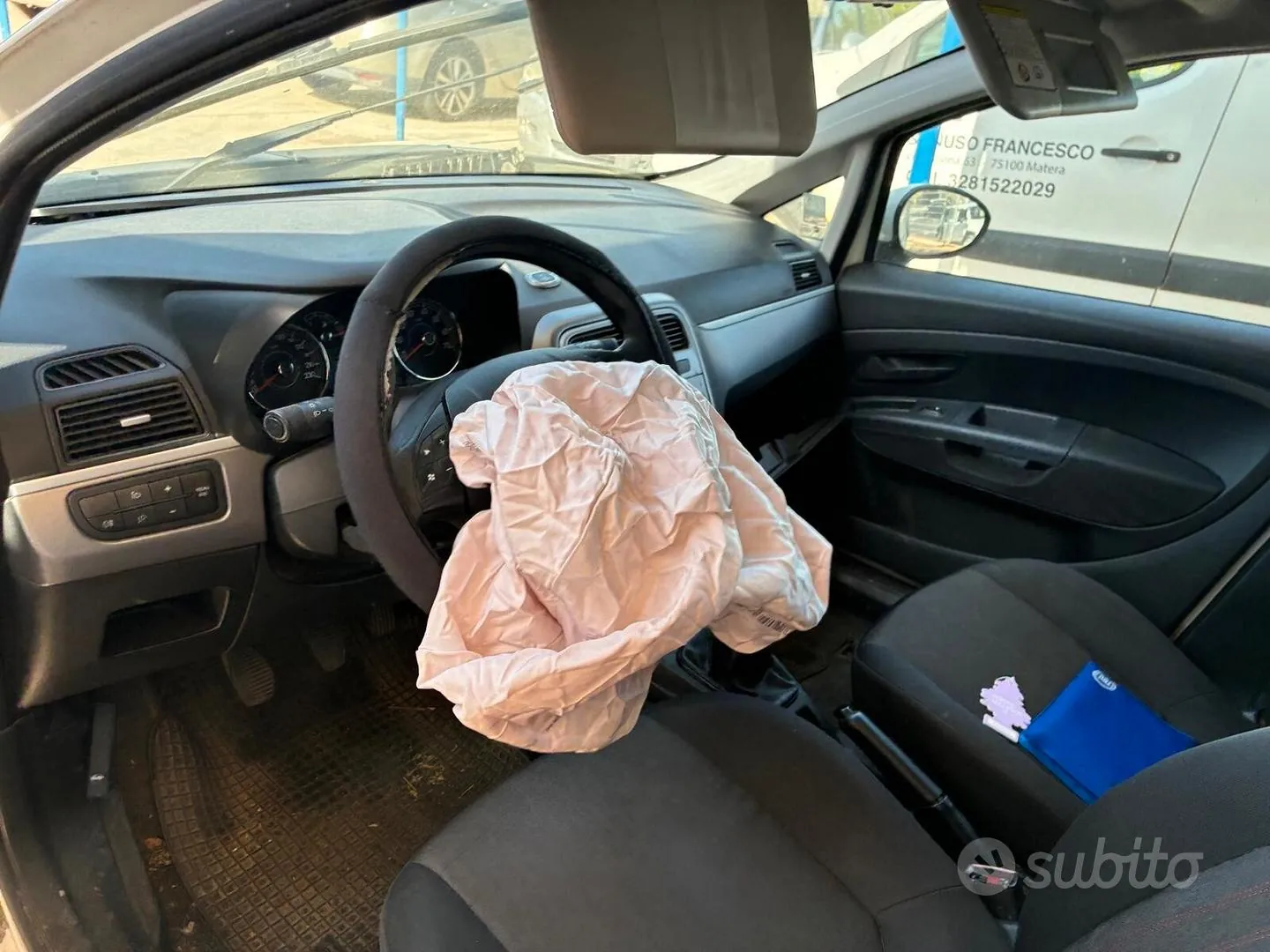 Fiat Punto 2012 photo 5
