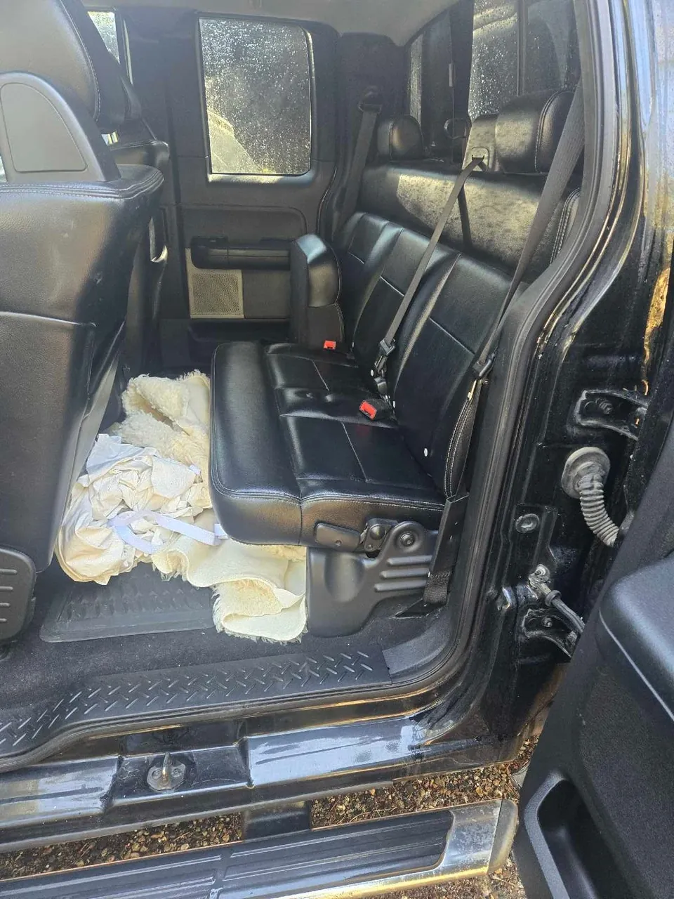 Ford F-150 2004 photo 2