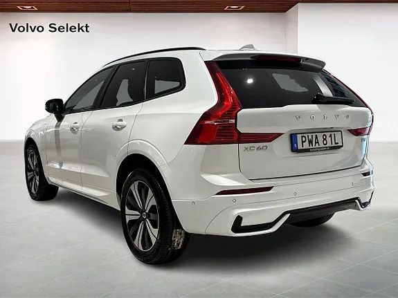 Volvo Xc60 2025 photo 2