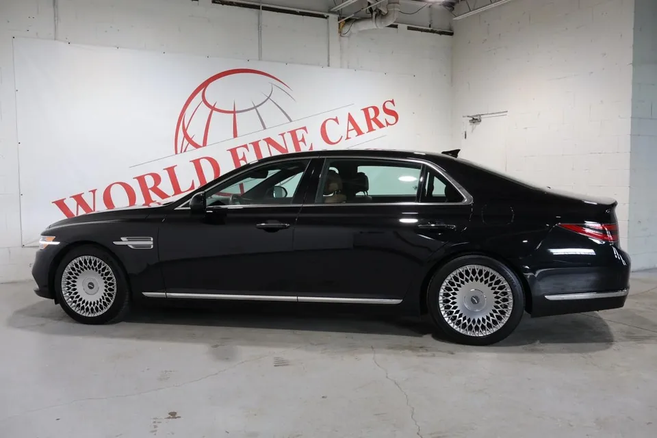 Genesis G90 2022 photo 3