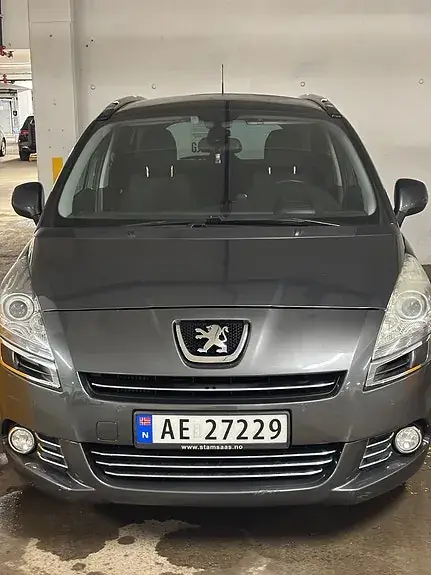 Peugeot 5008