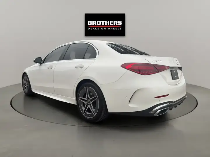 Mercedes-Benz C-Class 2023 photo 5