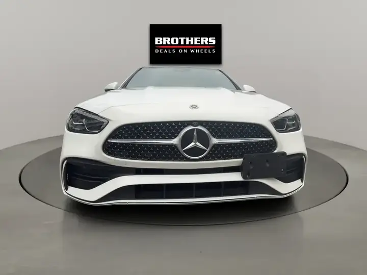 Mercedes-Benz C-Class 2023 photo 2