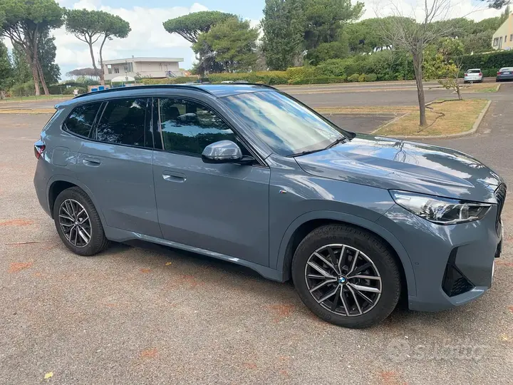 BMW X1 2024 photo 2