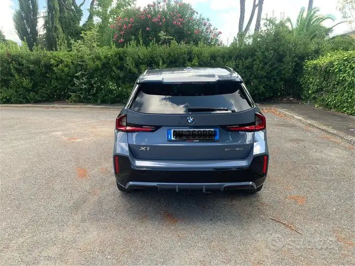 BMW X1 2024 photo 3