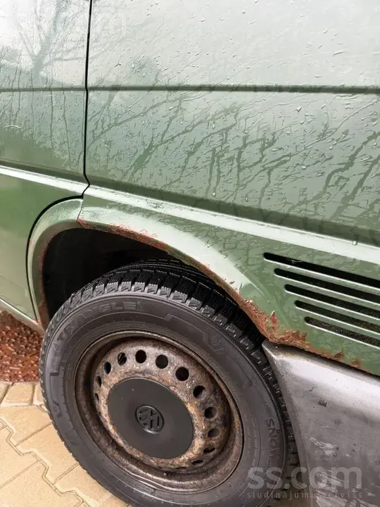 Volkswagen T4 1999 photo 4