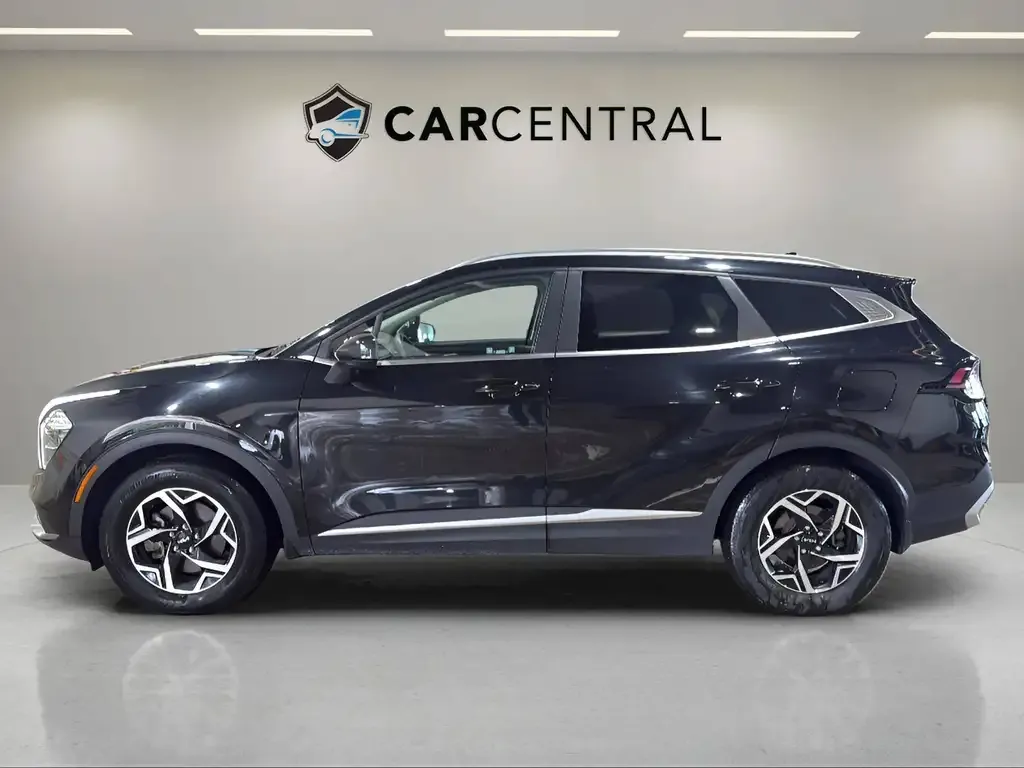 Kia Sportage 2023 photo 2