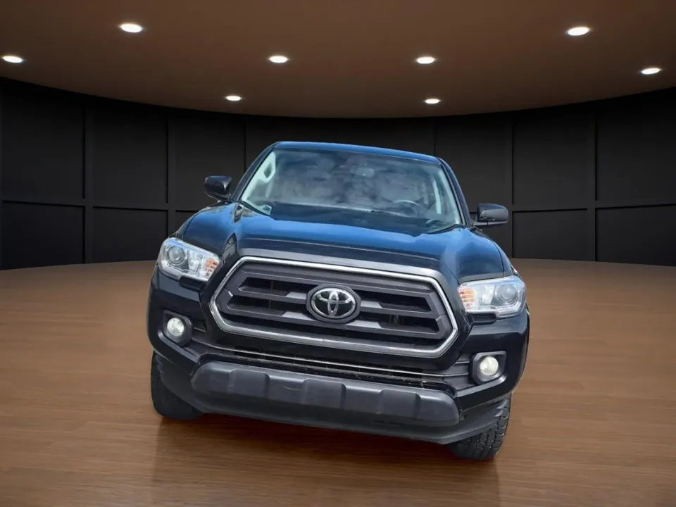 Toyota Tacoma 2023 photo 2
