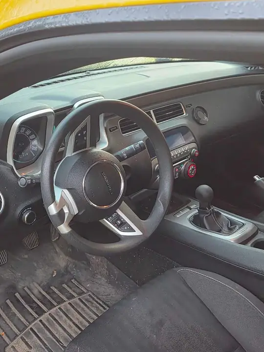 Chevrolet Camaro 2011 photo 4