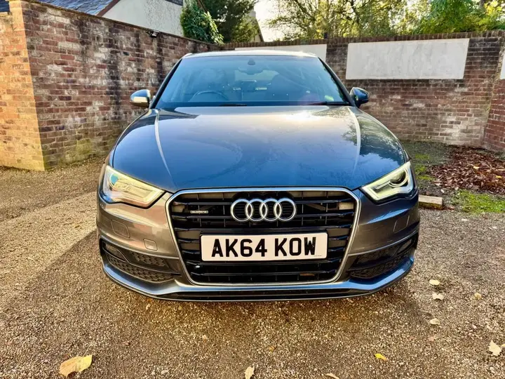 Audi A3 2014 photo 2
