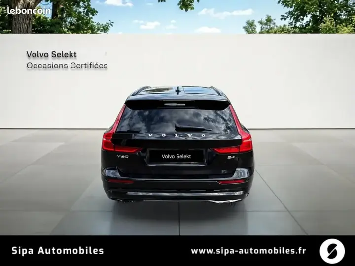 Volvo V60 2025 photo 4