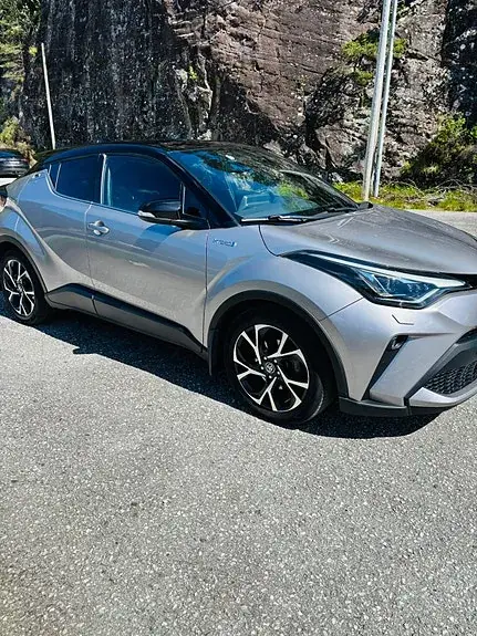 Toyota C-Hr 2020 photo 3