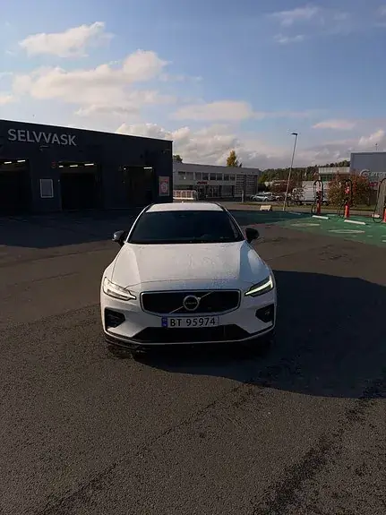 Volvo V60 2019 photo 5
