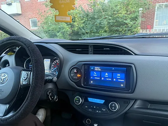 Toyota Yaris 2020 photo 2