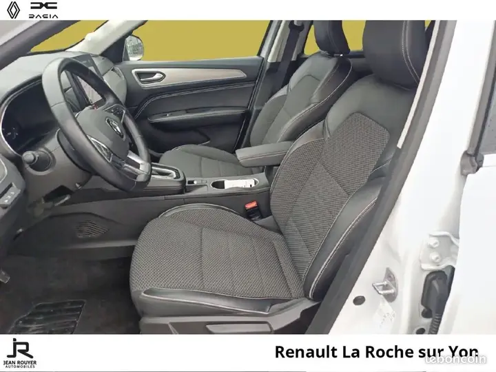 Renault Arkana 2023 photo 3