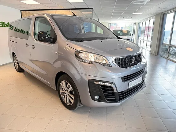Peugeot E-Traveller 2022 photo 4