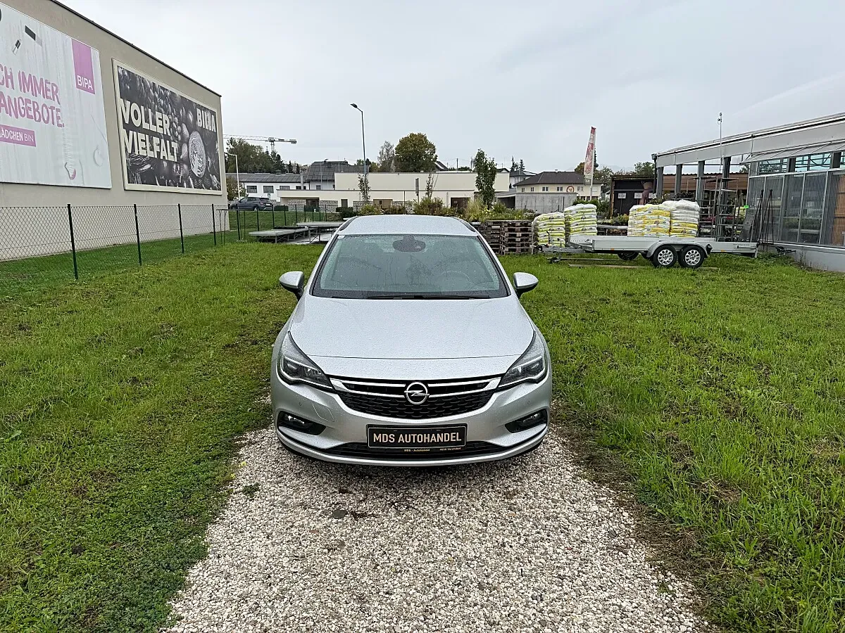 Opel Astra 2017 photo 2