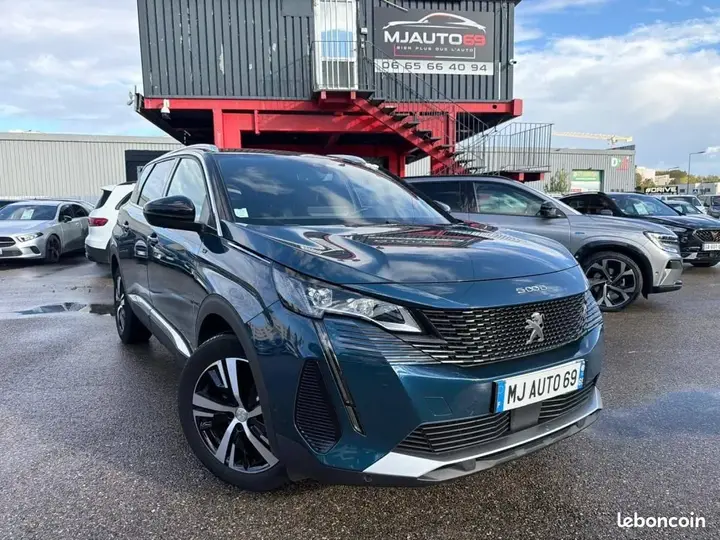 Peugeot 5008