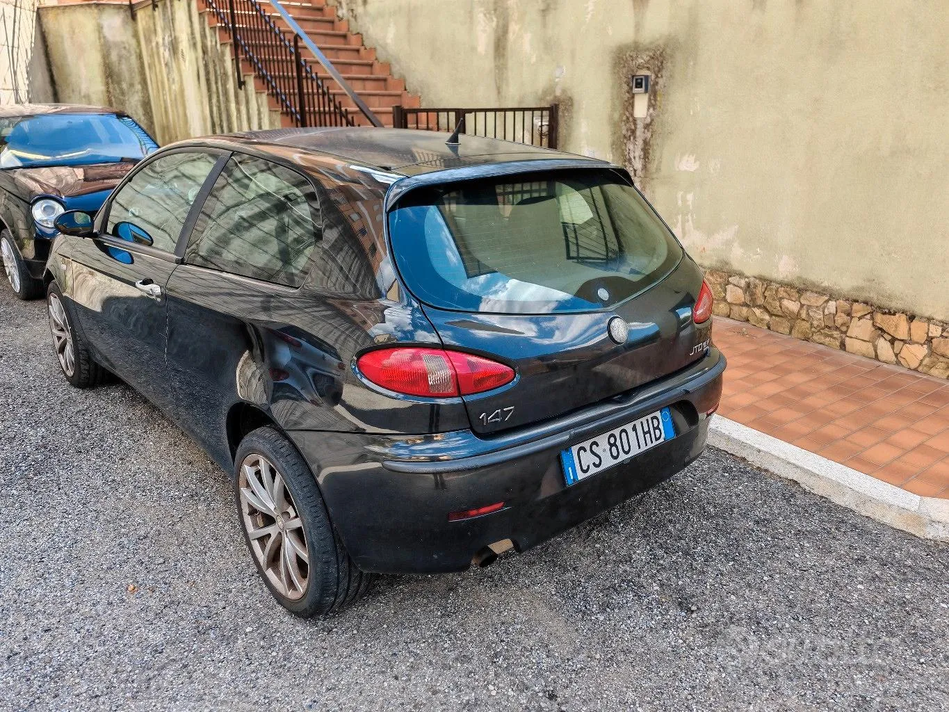 Alfa Romeo 147 2004 photo 2