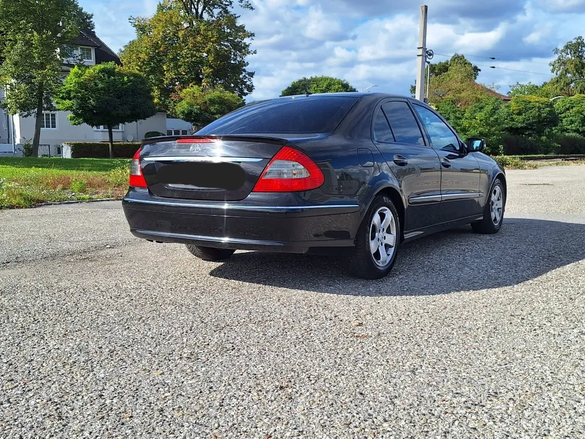 Mercedes-Benz Eklasse