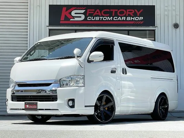 Toyota Hiace Wagon