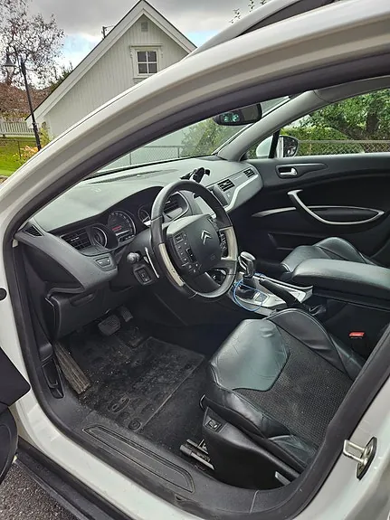 Citroen C5 2012 photo 5