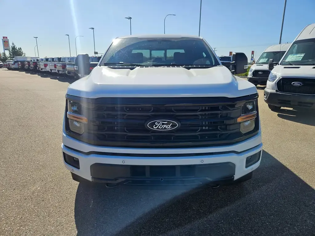 Ford F-150 2026 photo 2