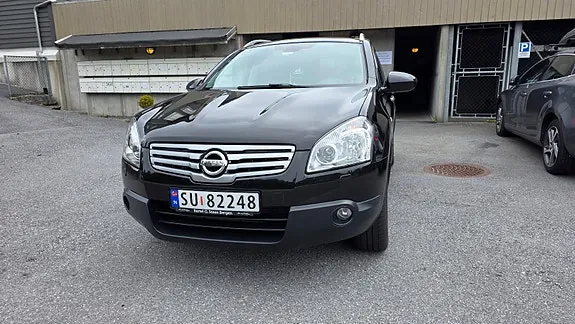 Nissan Qashqai+2 2010 photo 2