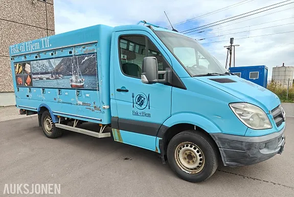 Mercedes-Benz Sprinter 2011 photo 3