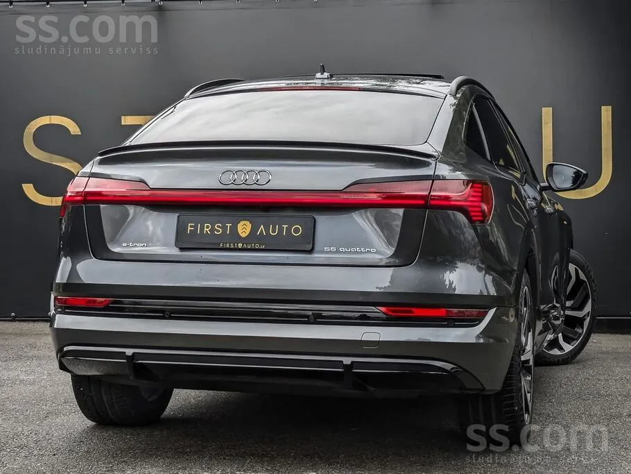 Audi E-Tron 2021 photo 4