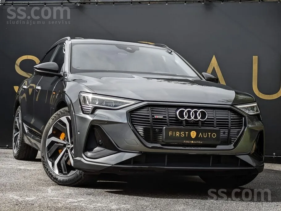 Audi E-Tron