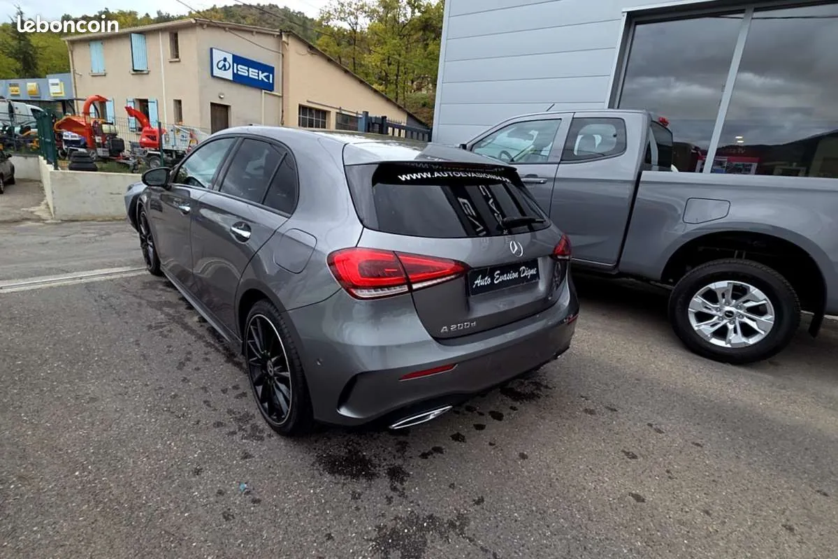 Mercedes-Benz A-Class 2022 photo 2
