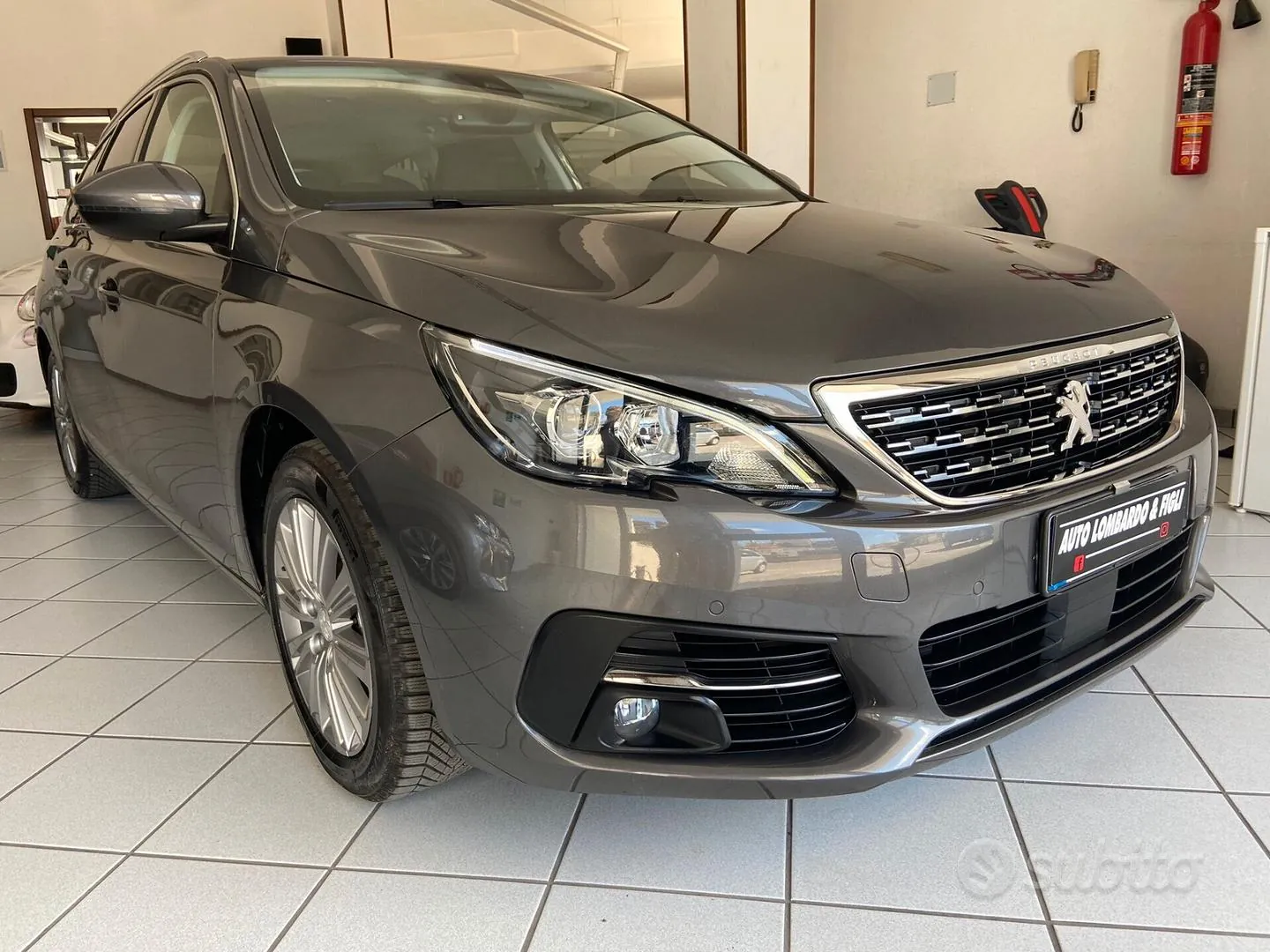 Peugeot 308