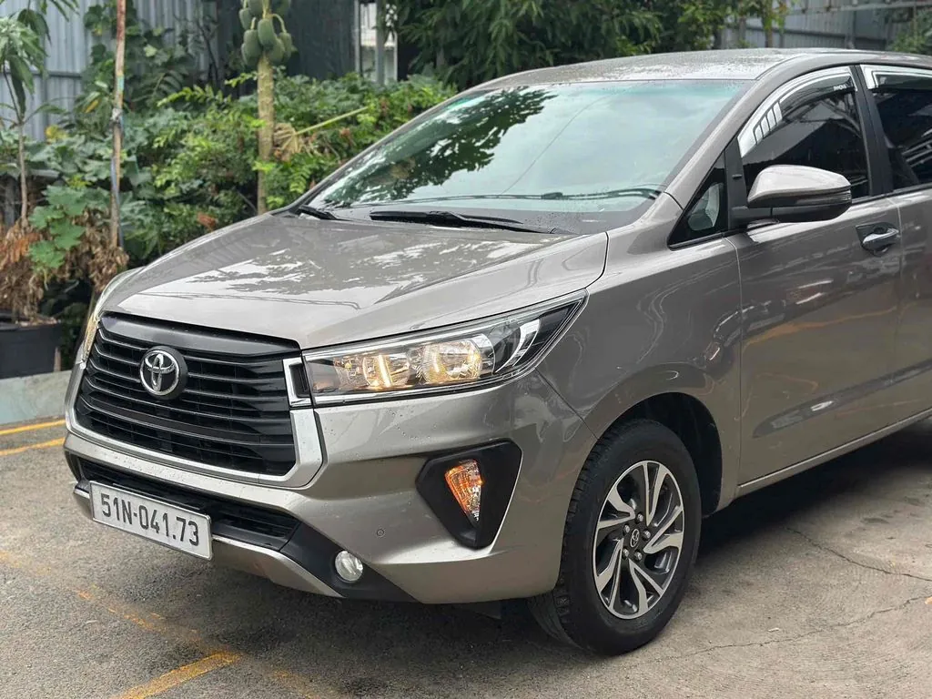 Toyota Innova 2021 photo 3