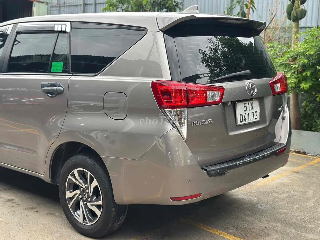 Toyota Innova 2021 photo 5