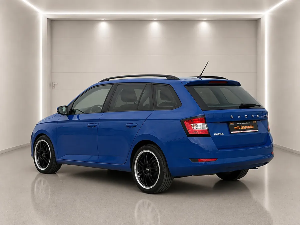 Skoda Fabia 2021 photo 3