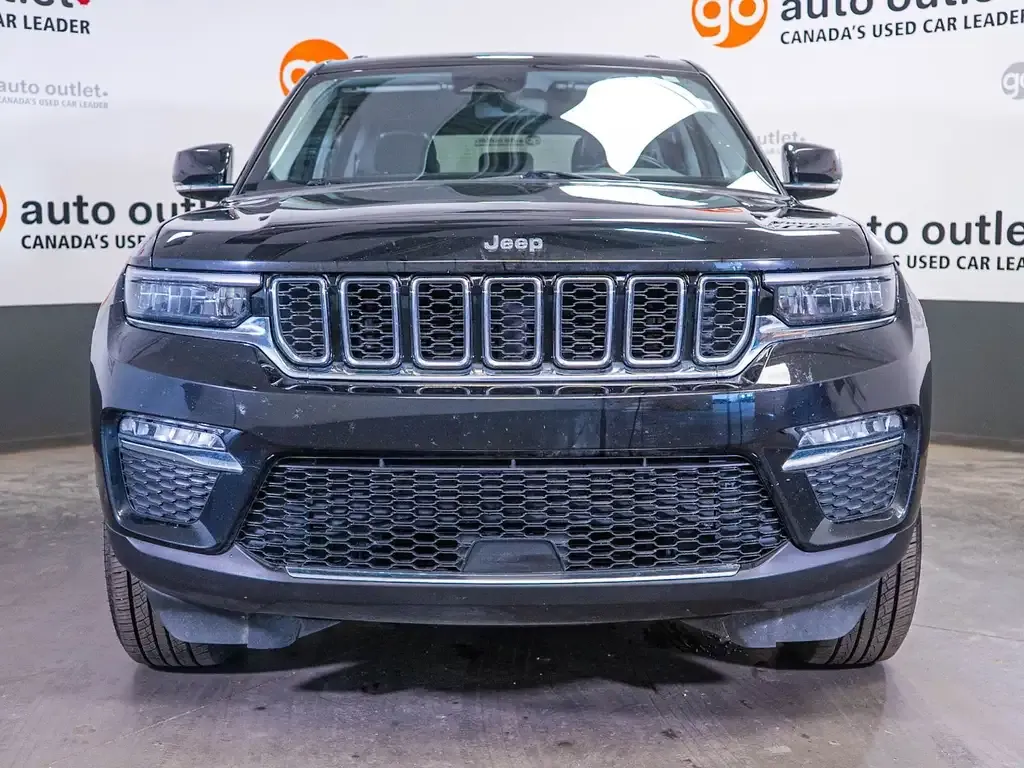 Jeep Grand Cherokee 2023 photo 2